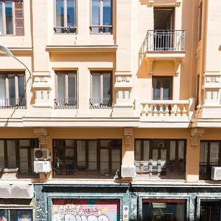 Apartamentos Caballero De Gracia-3